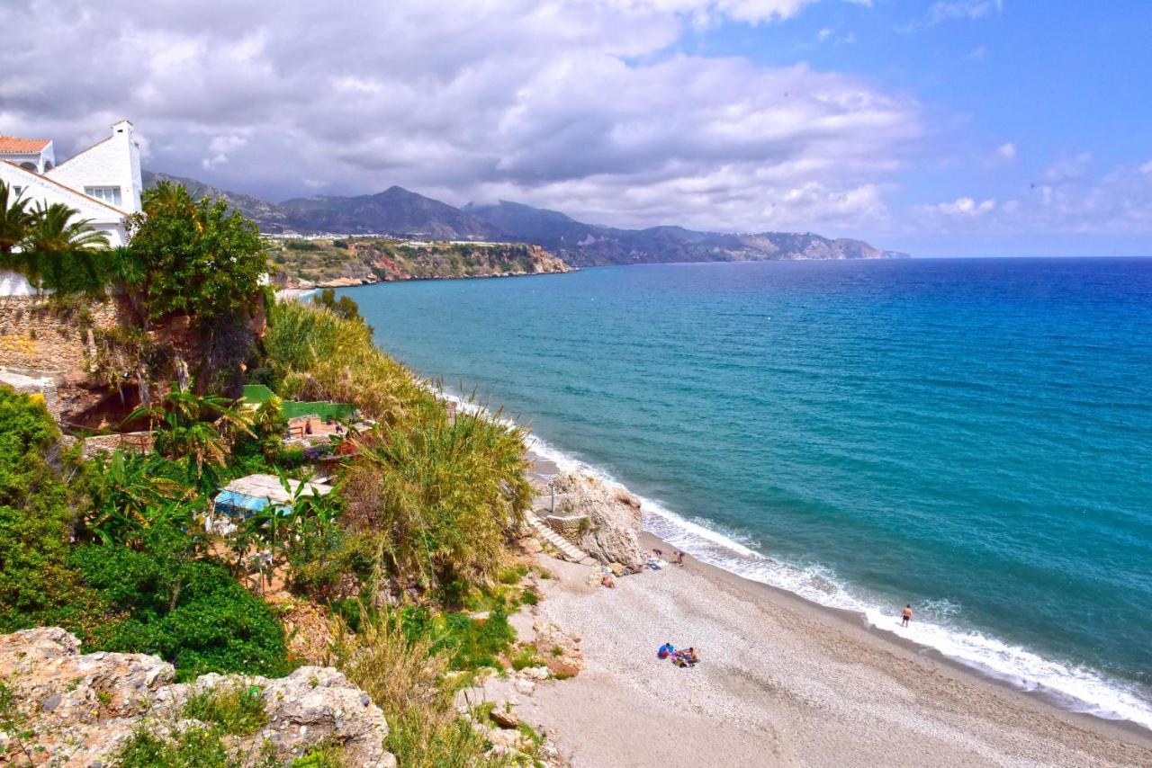 Nerja Center Apartment With Sea View Kültér fotó